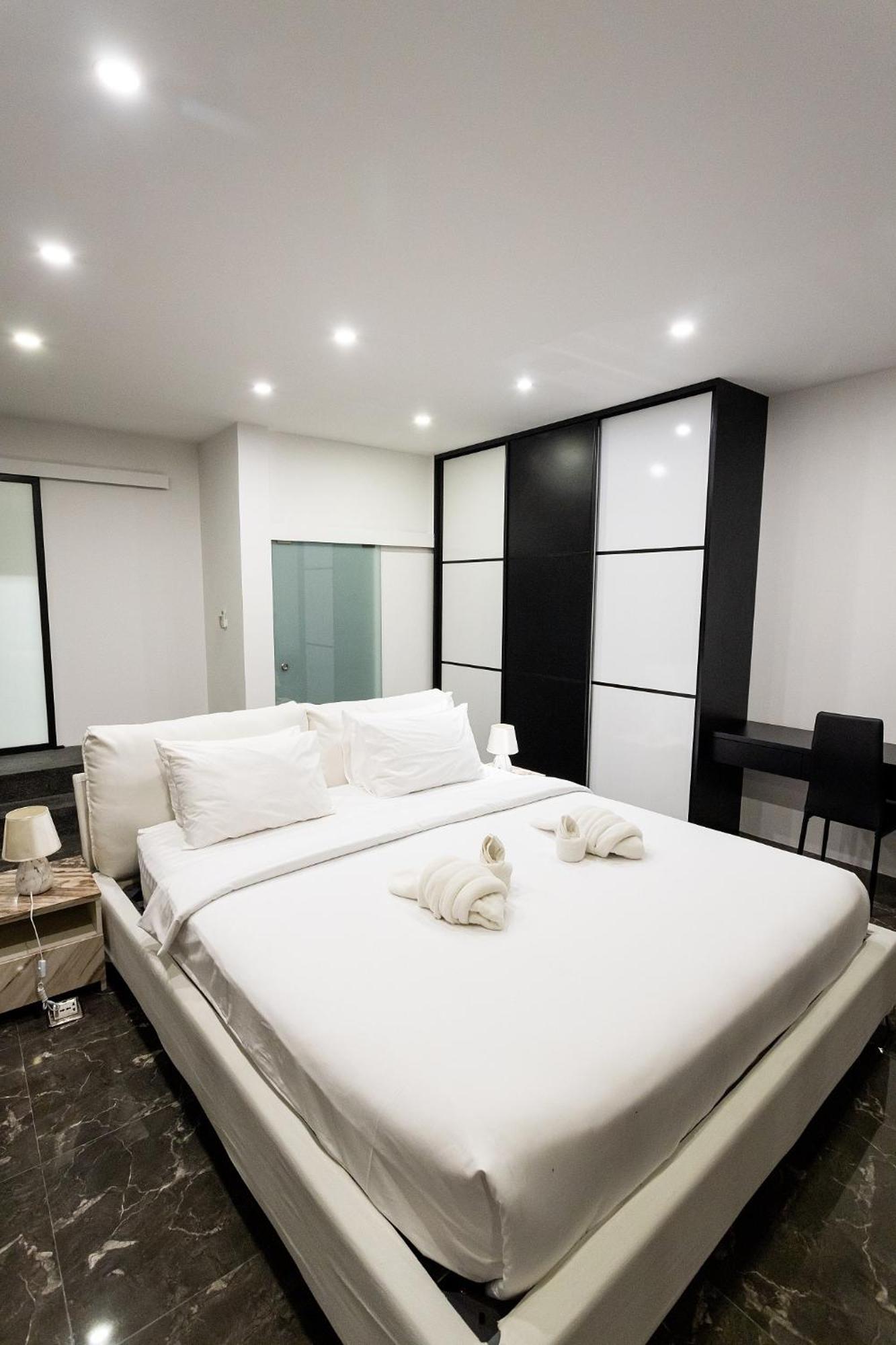 Villa Obsidian, With Staff, Sea View And Walk To Choeng Mon Beach 外观 照片